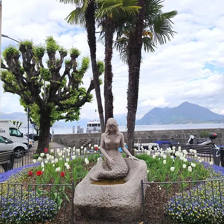 Rosmini House Appartement Stresa